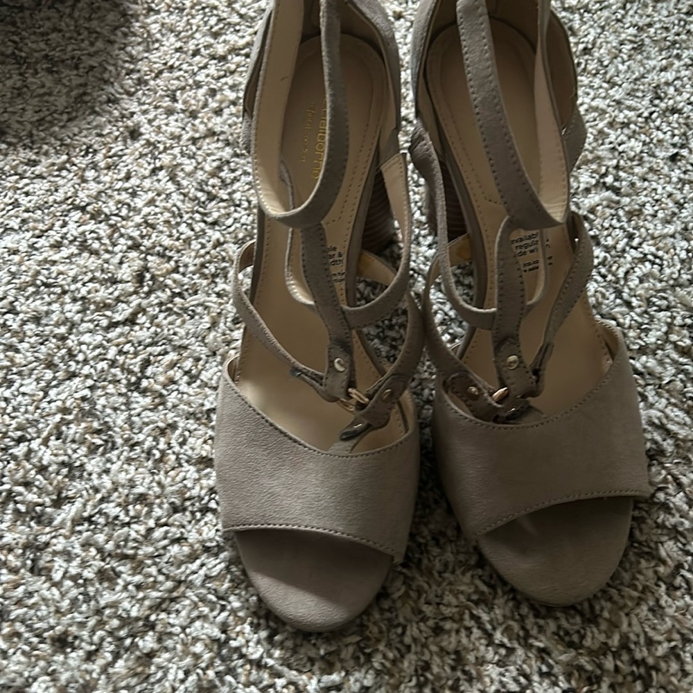 Heeled sandals
